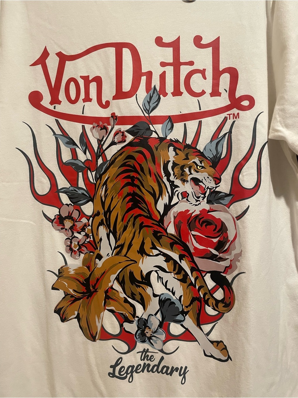 NWT Von Dutch White Tee Tiger, Roses and Flames Large - Picture 2 of 4
